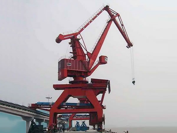 門座式起重機(jī)回轉(zhuǎn)支承 門座式起重機(jī)回轉(zhuǎn)支承